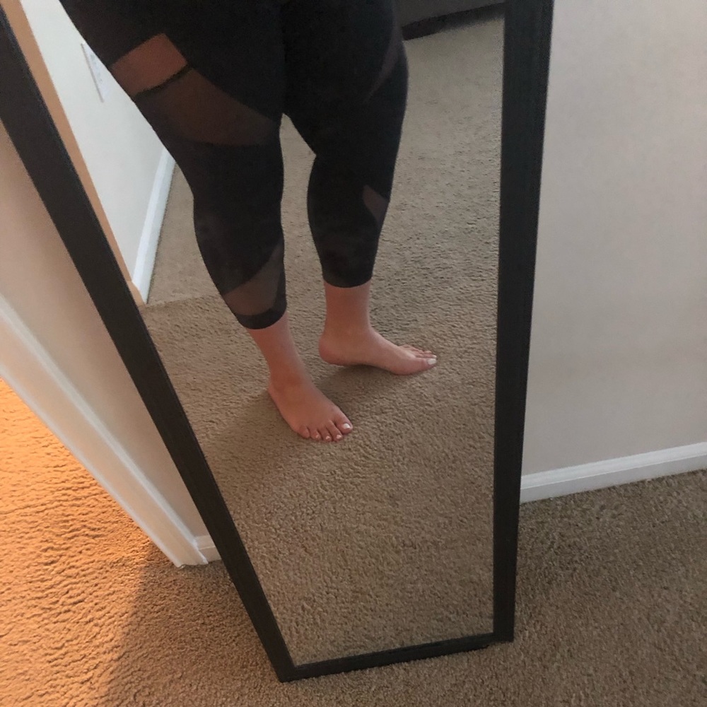 Mesh lululemon leggings